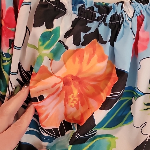 Rachel Zoe Womens Floral Cropped Blouse 3/4 Sleeve Size Medium - Picture 5 of 8